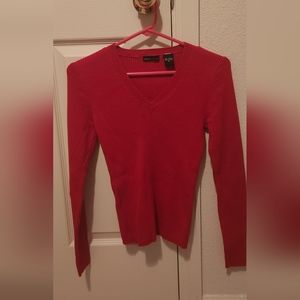 Moda Red Sweater - Size Medium